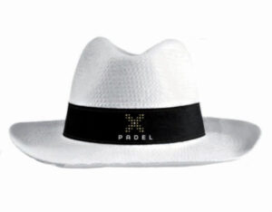 Chapeau avec bandeau cousu